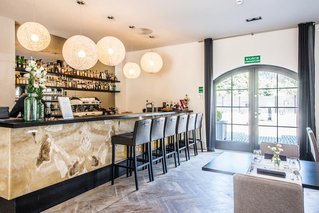 Hotel Palac Jugowice Walbrzych Ngoại thất bức ảnh